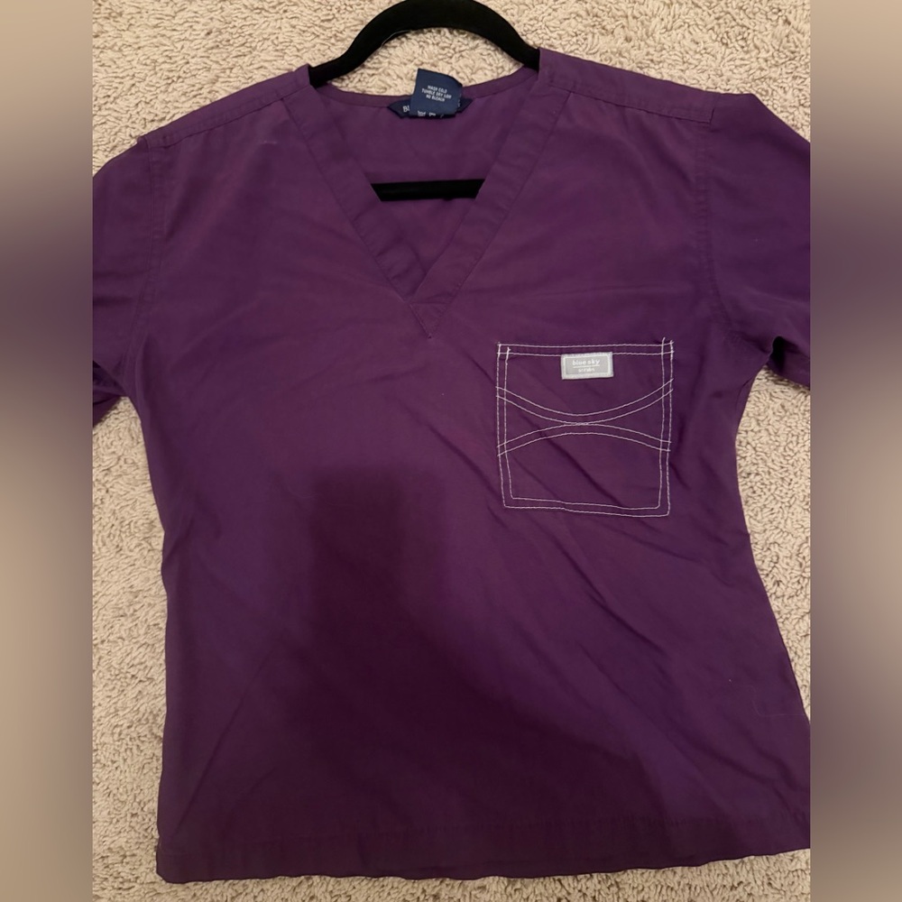 Purple Blue Sky V-Neck Scrub Top